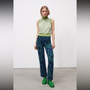 Zara Mock Turtleneck Sleeveless Sweater